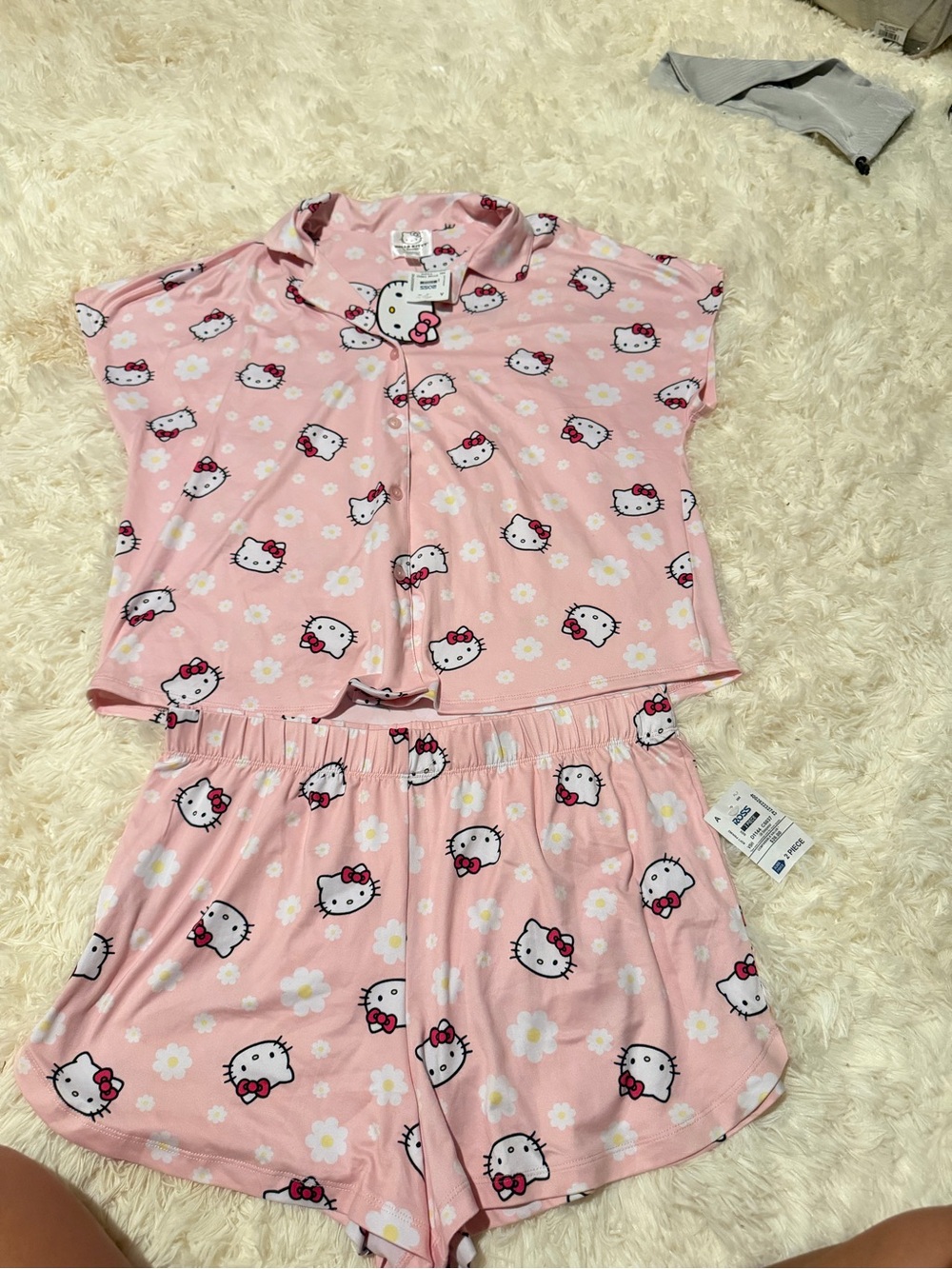 Hello Kitty Girls' Pink Short Sleeve Pajama Set